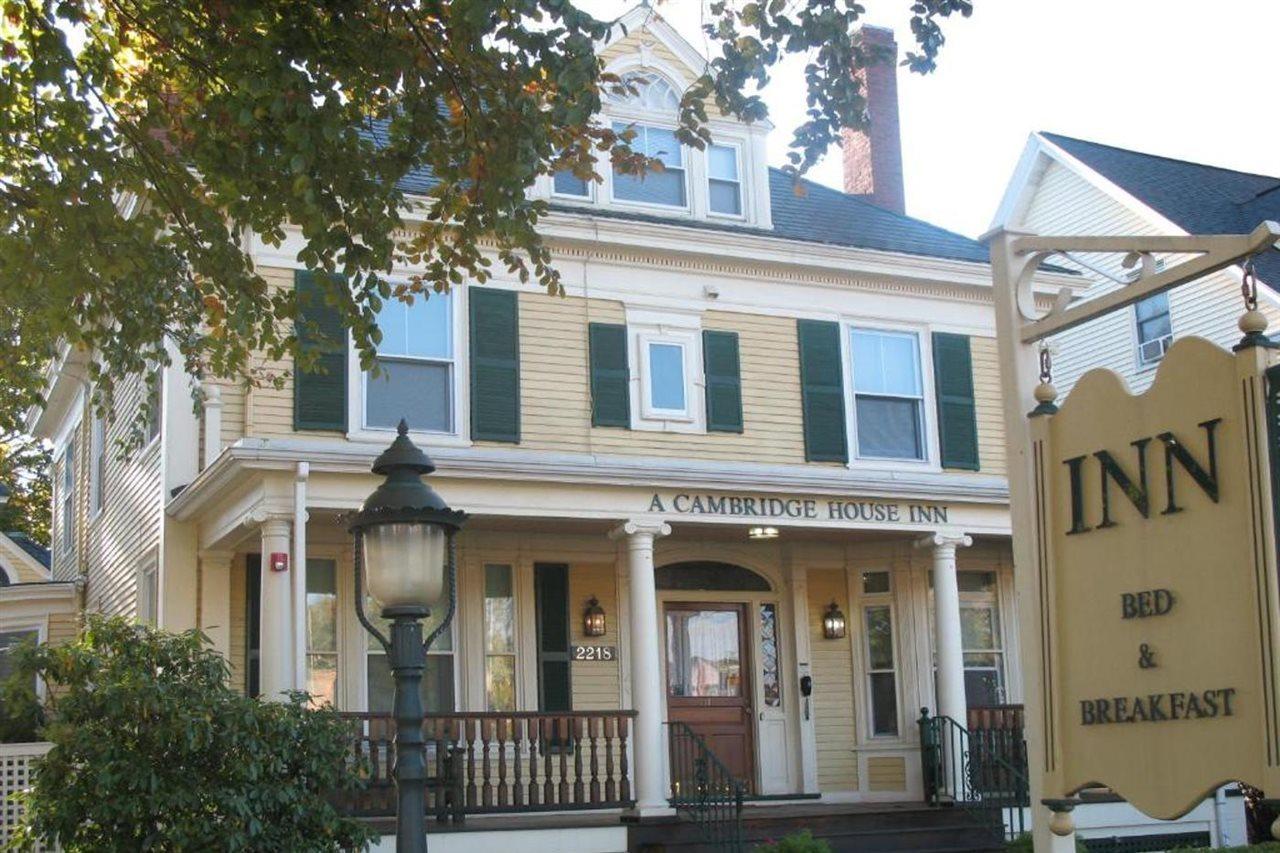 A Cambridge House Inn Екстериор снимка