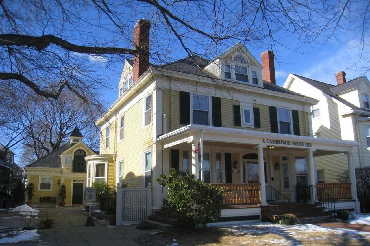 A Cambridge House Inn Екстериор снимка
